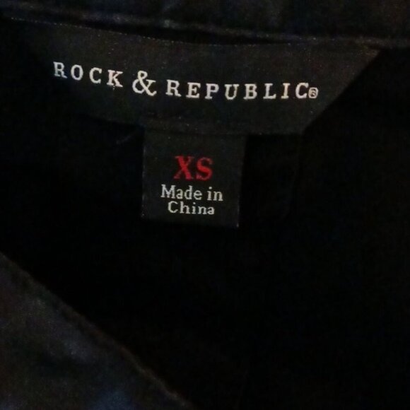 Rock & Republic Blouse Black V Neck Roll Tab Sleeve Constrast Womens Size XS - Picture 6 of 7